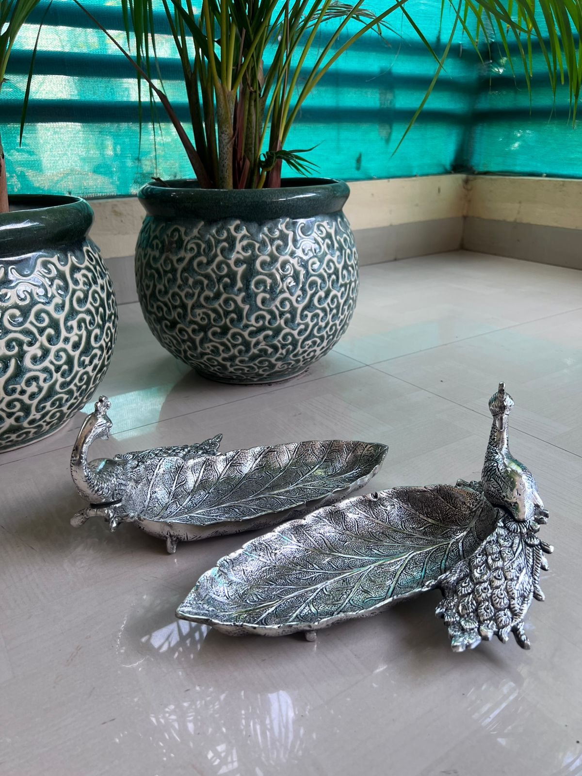 Long peacock leaf style tray