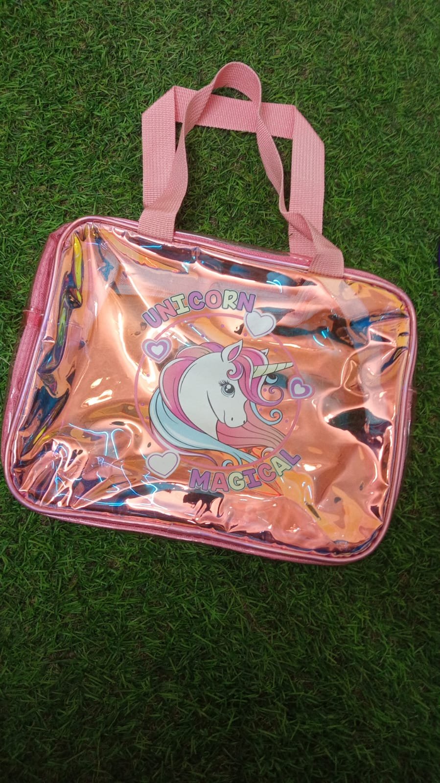 Holographic Bags