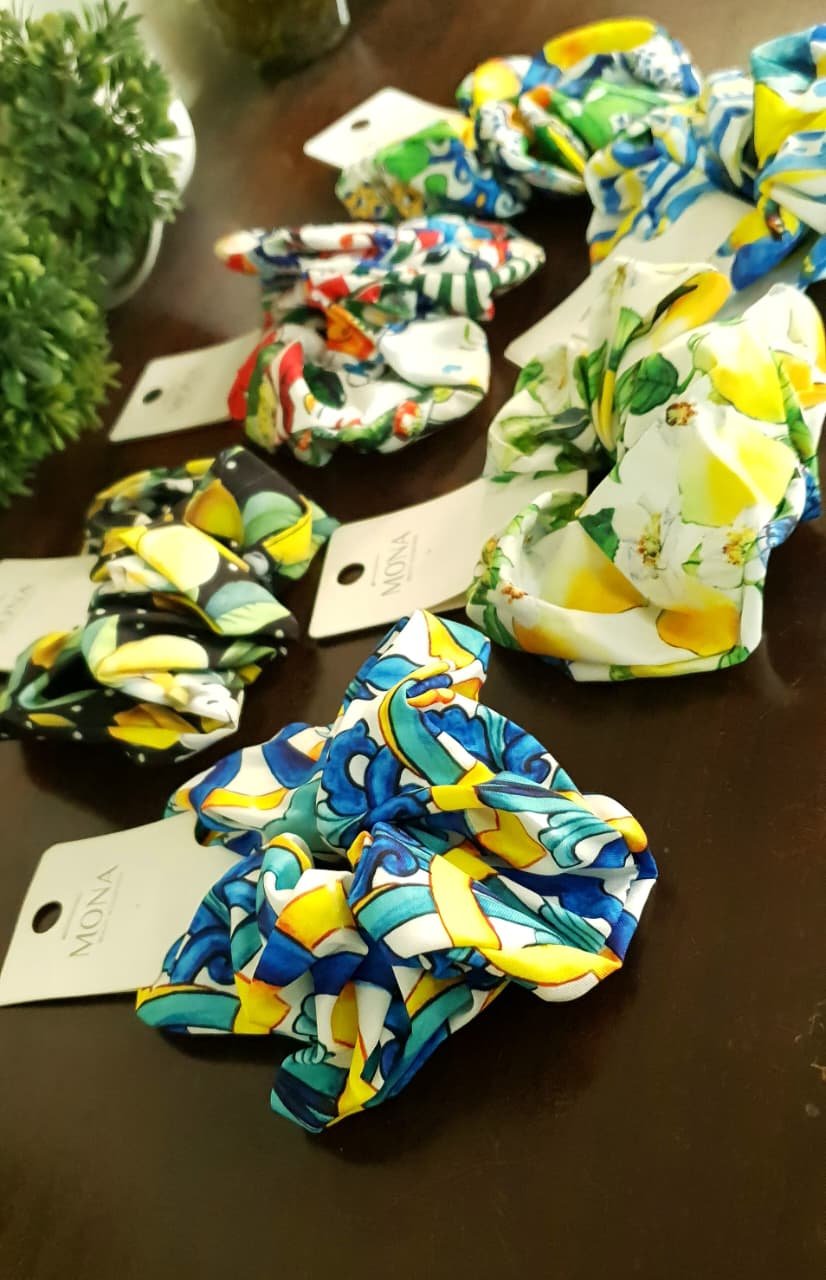 Floral Print Jumbo Scrunchies 