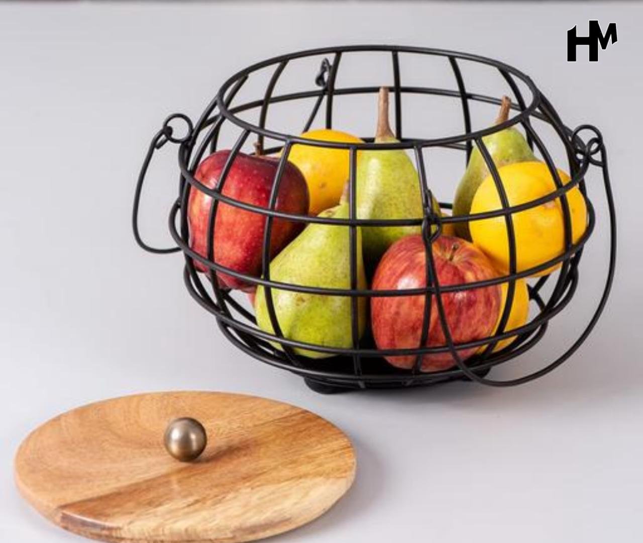  *Elegant Metal Organiser for Table Decor!