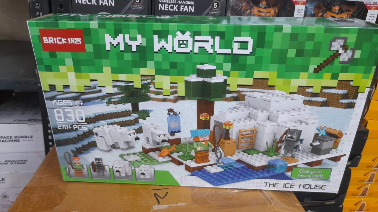 BRICK THE WORLD- THE ZOMBIE CAVE BUILDING BLOCKS