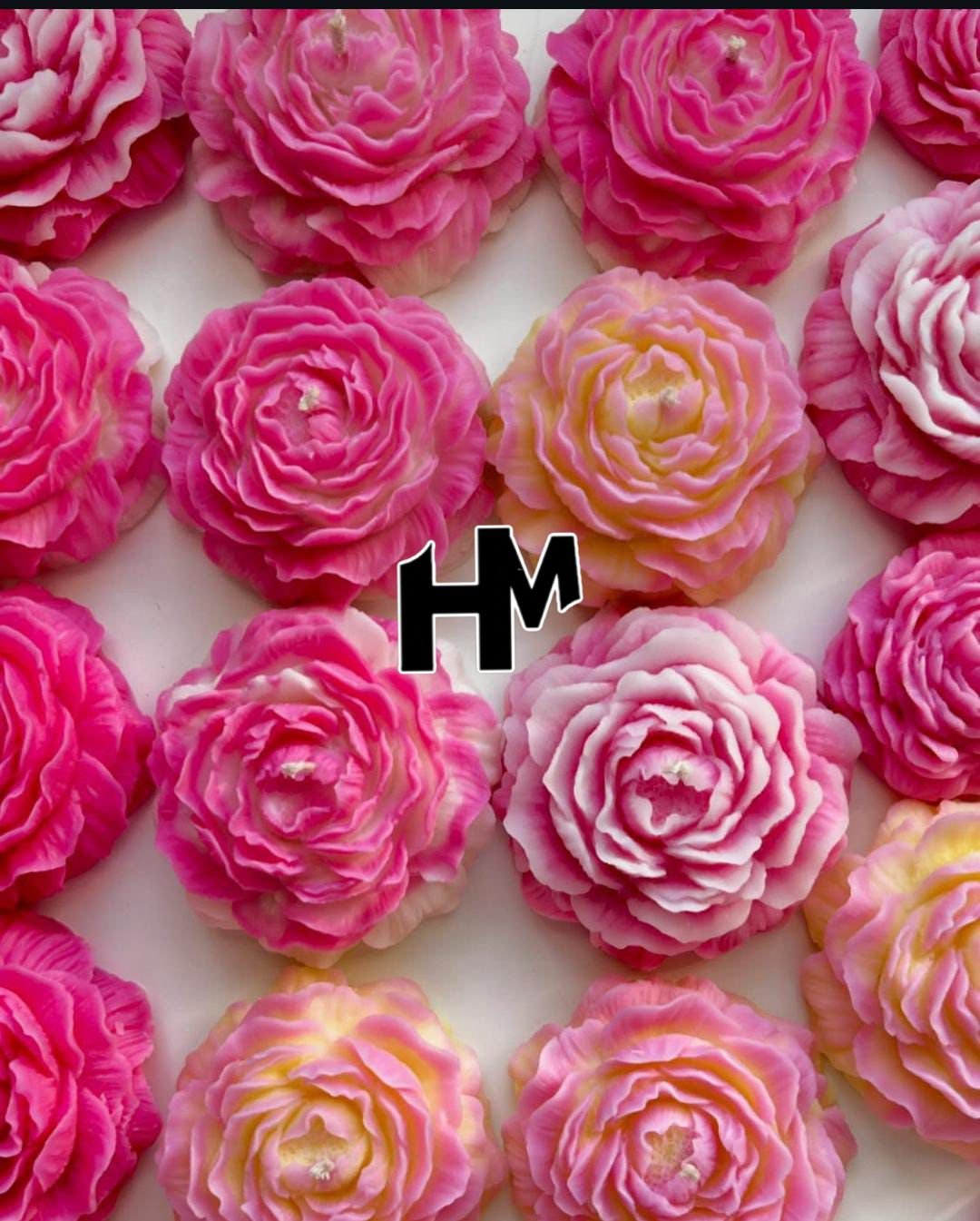 *Beautiful Soy Wax Candles to lighten up your mood!*