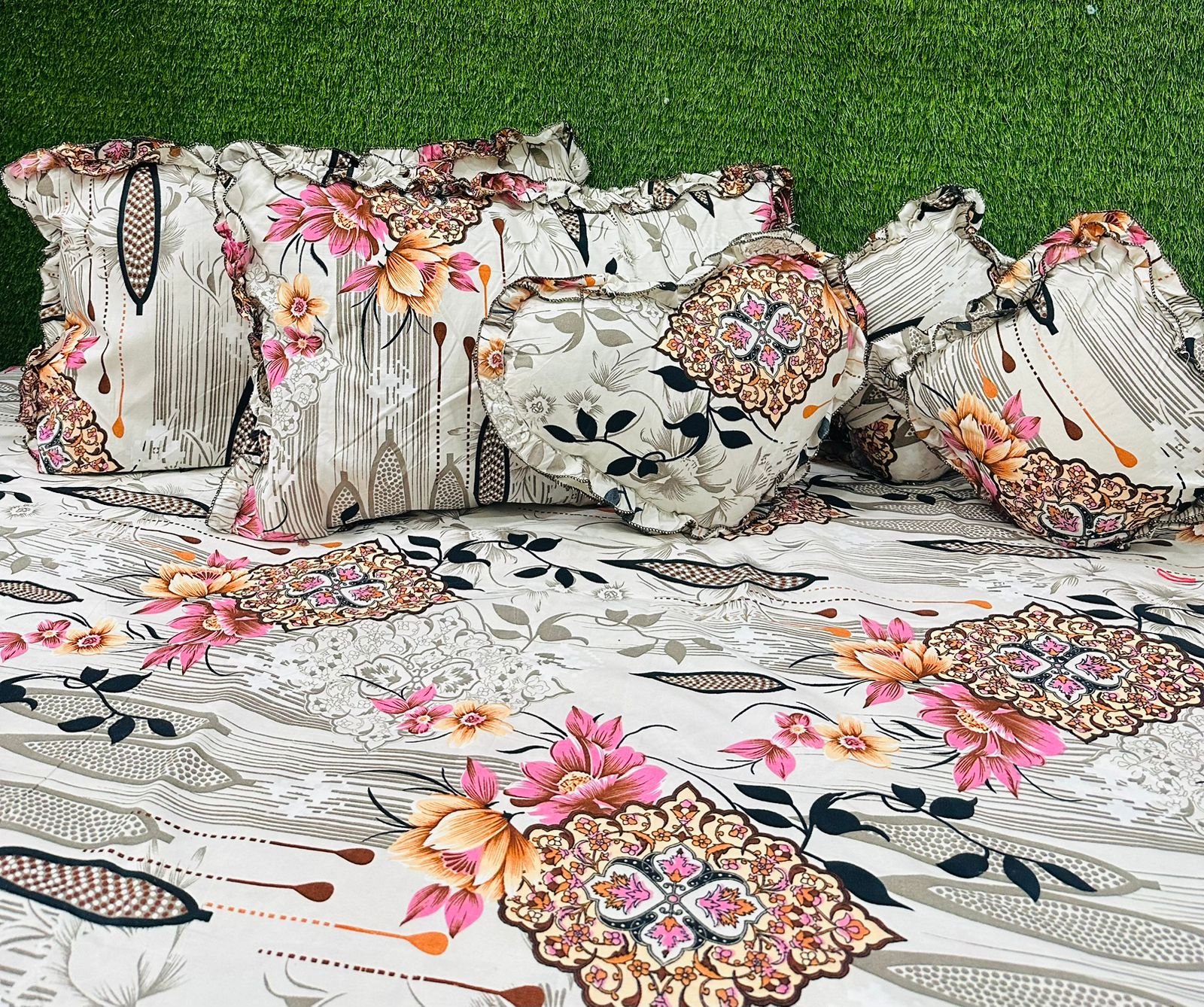 Beautiful 6Pc Cushion Set