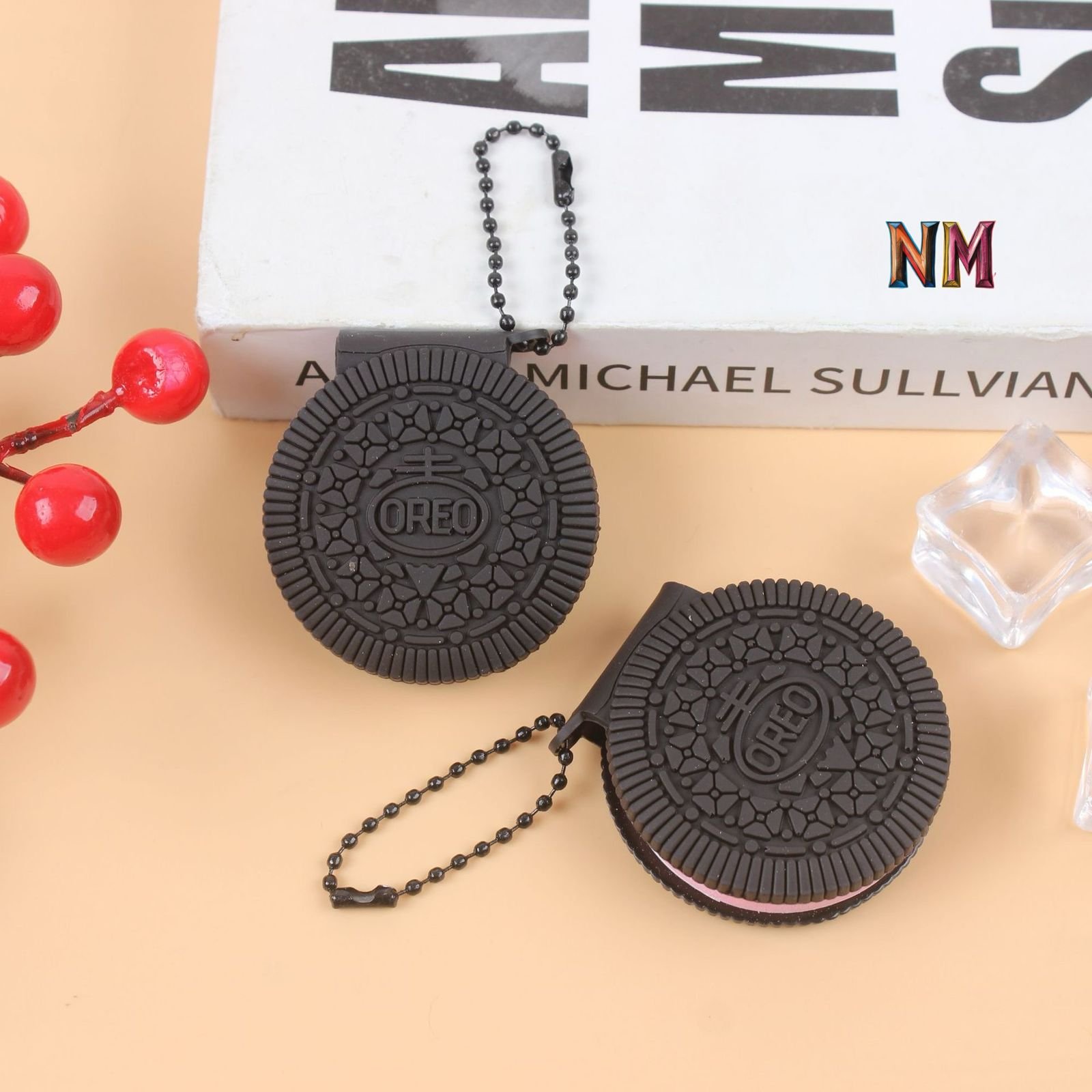 Oreo Cookie-Shaped Mini Notepad Keychain - Set of 2