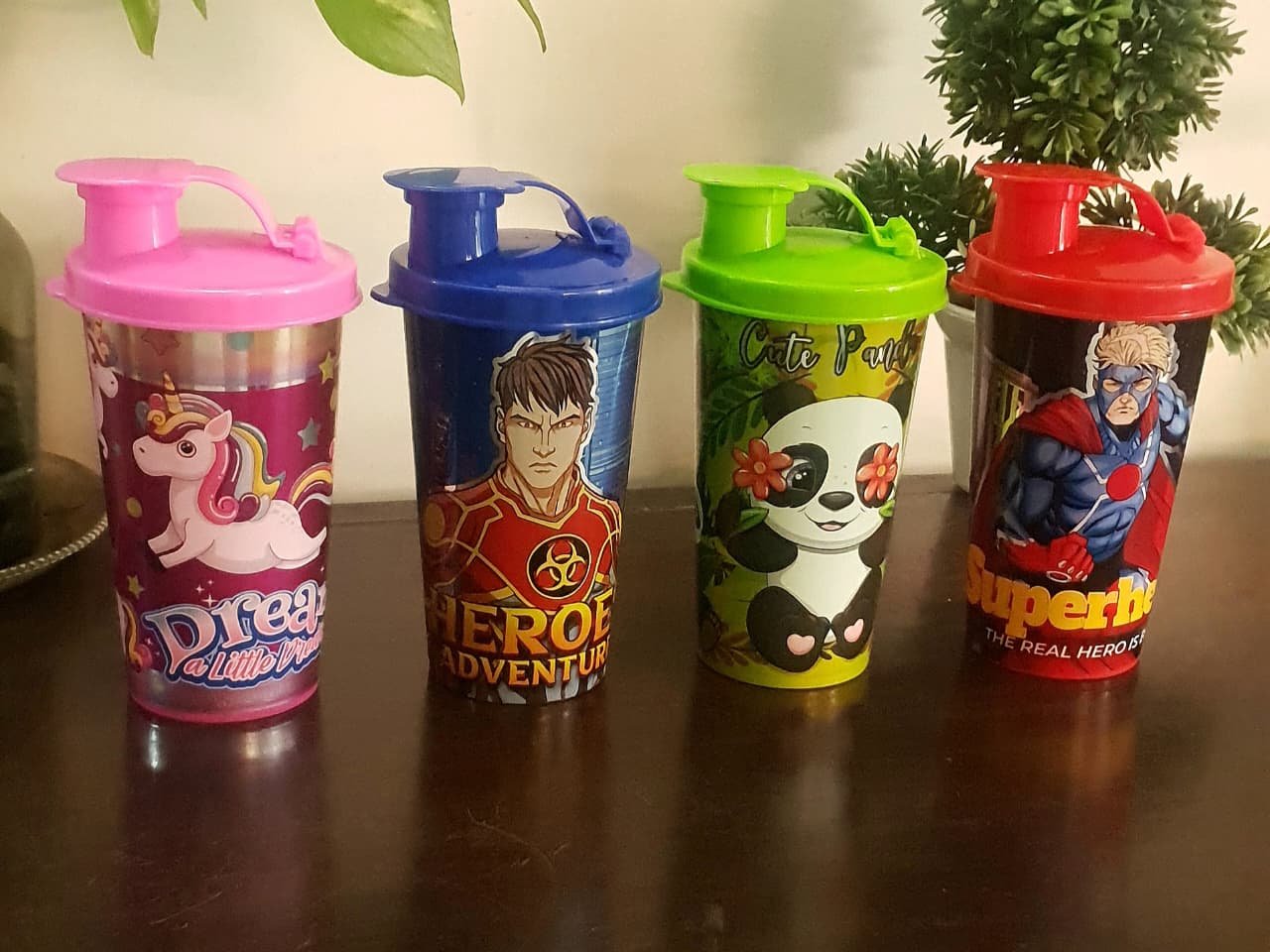 Cartoon Theme Kids Sipper 