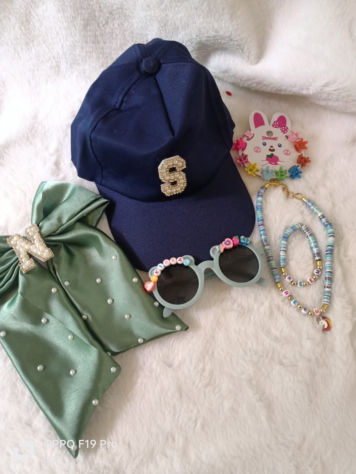  Book Rakhi Gift for your sister ????????