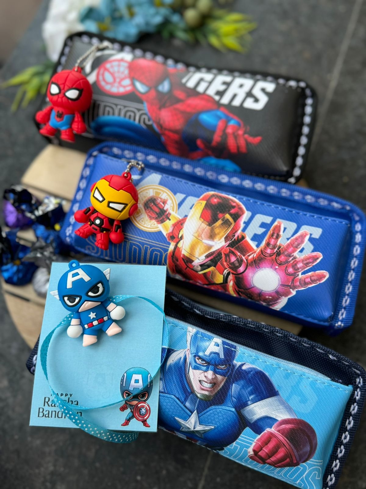 Cute, personalized Rakhi hampers