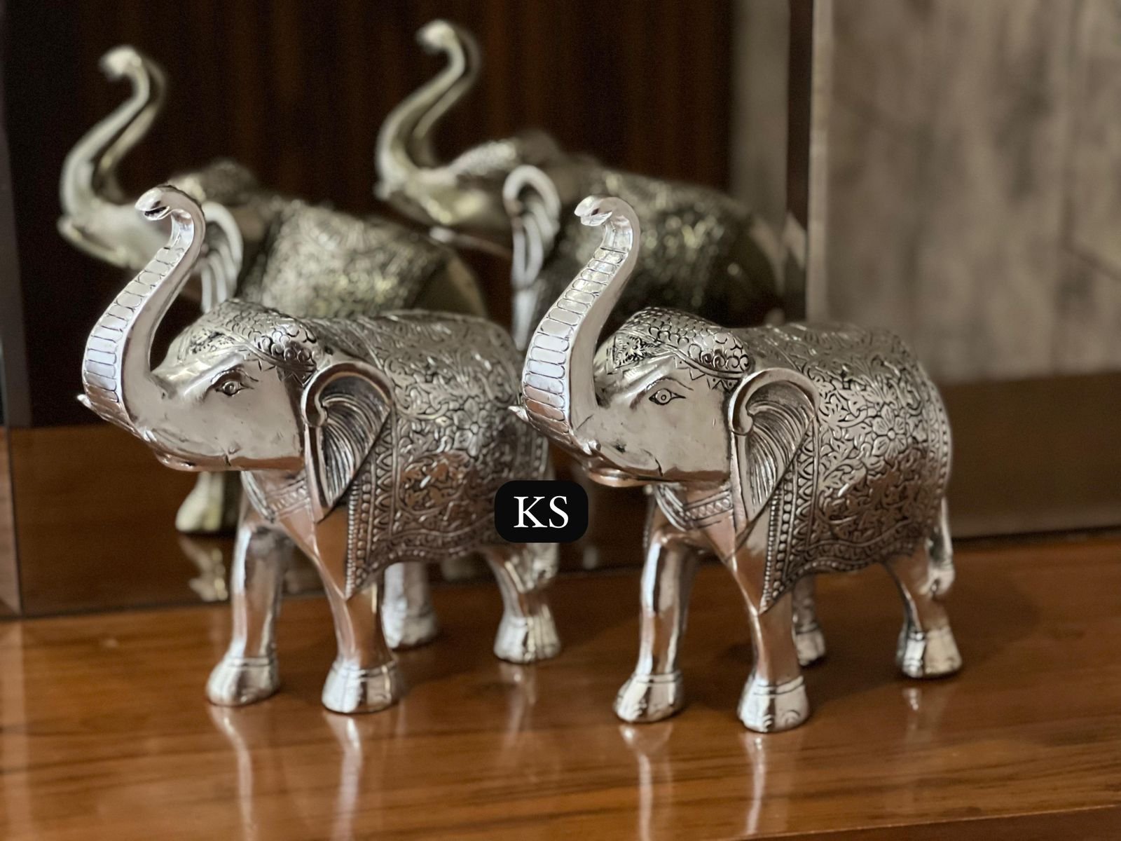 ????Giant elephant set of 2????